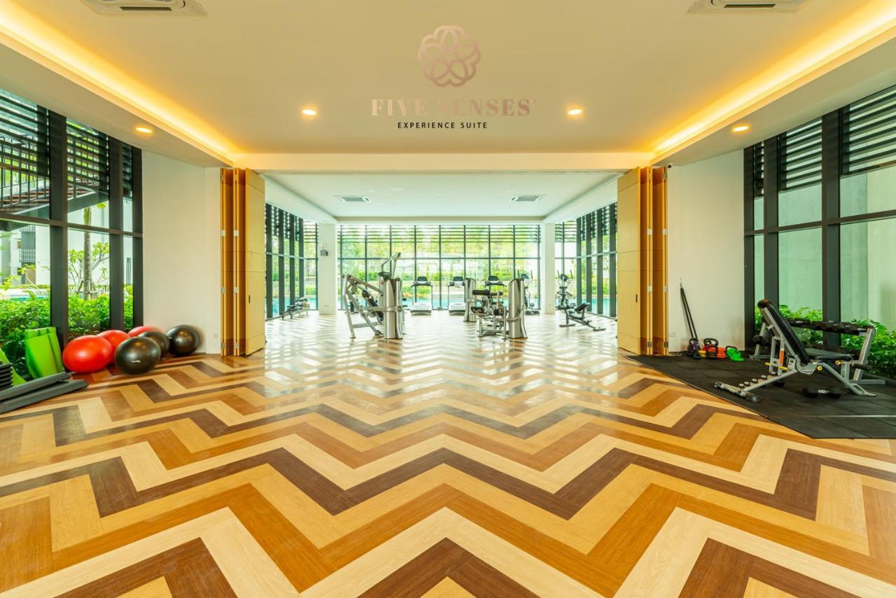 Greenfield Sunway By Five Senses Aparthotel Petaling Jaya Bagian luar foto
